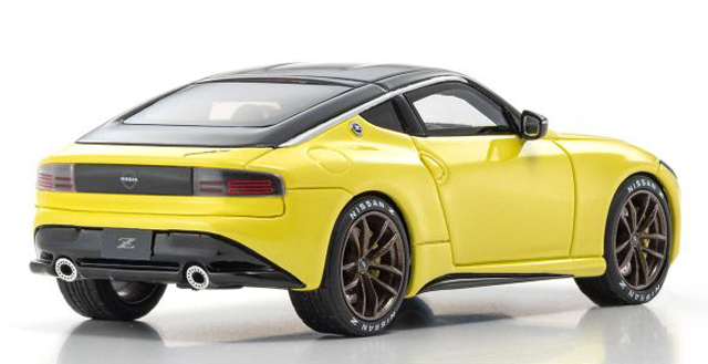 おまけ2台 京商 NISSAN フェアレディZ Prototype イエロー 京商 1/43 ニッサン Z プロトタイプ (イエロー)